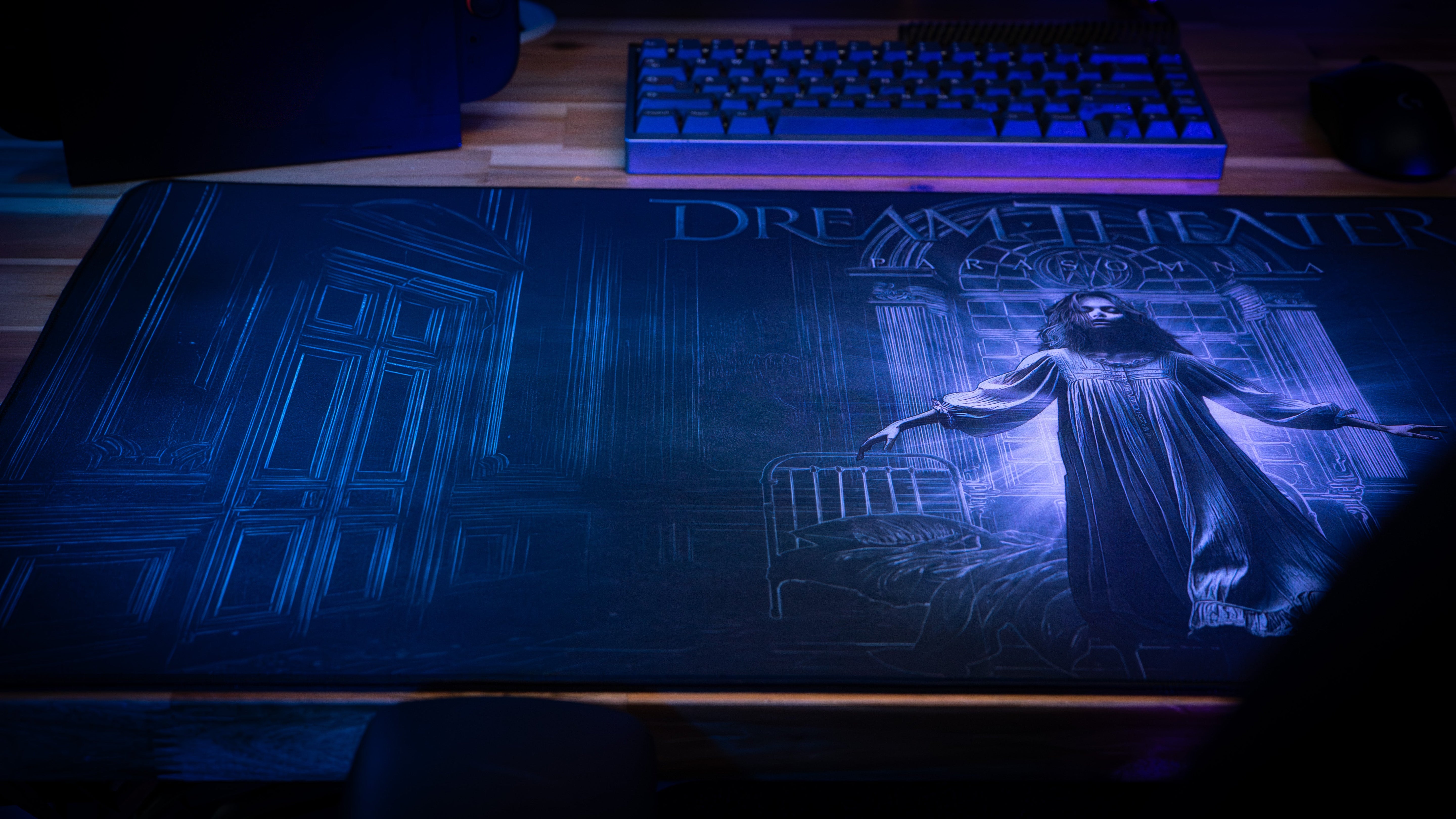 LUCID DESCENT — DREAM THEATER DESKMAT