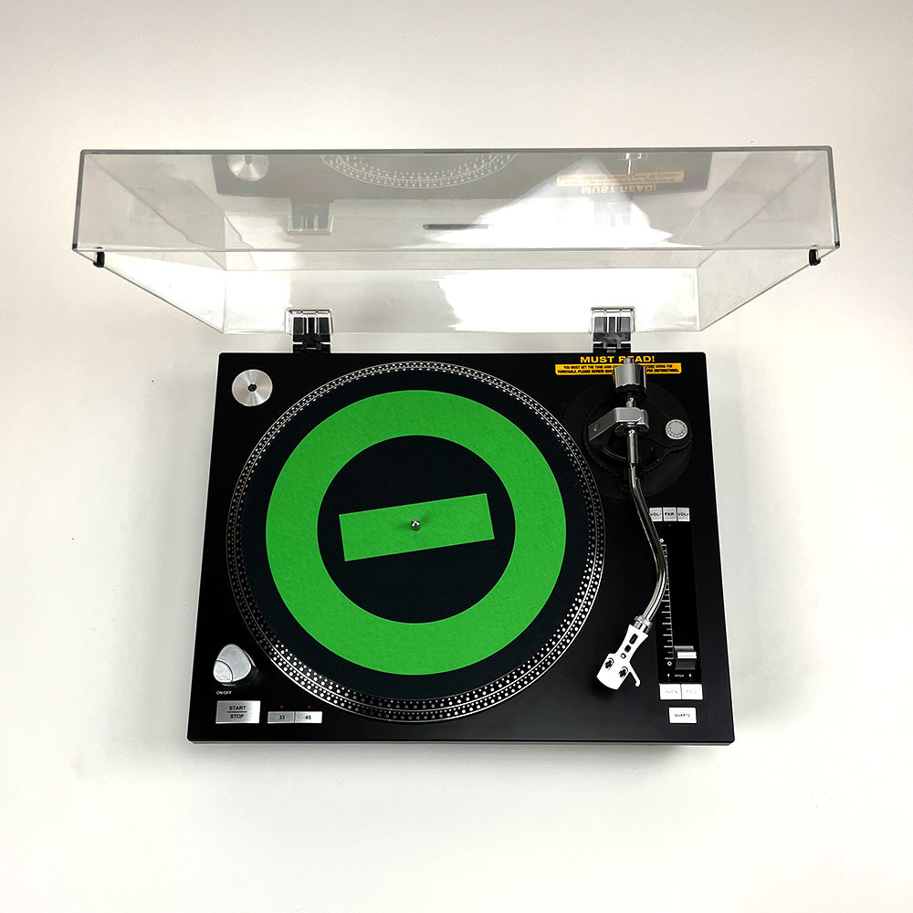 TYPE O NEGATIVE X REVOLVER 'LIMITED EDITION DONUT SLIPMAT'