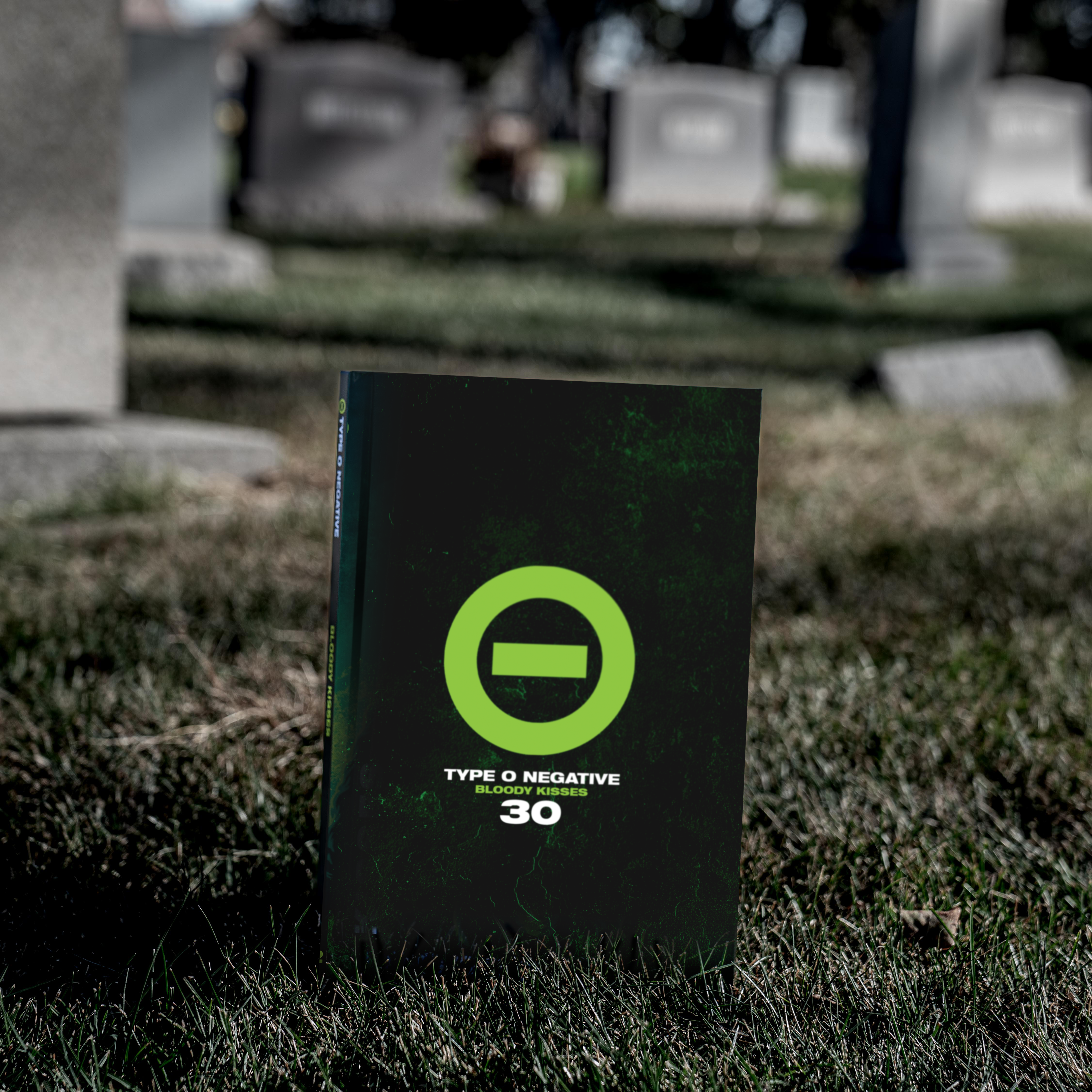 TYPE O NEGATIVE: BLOODY KISSES - HARDCOVER