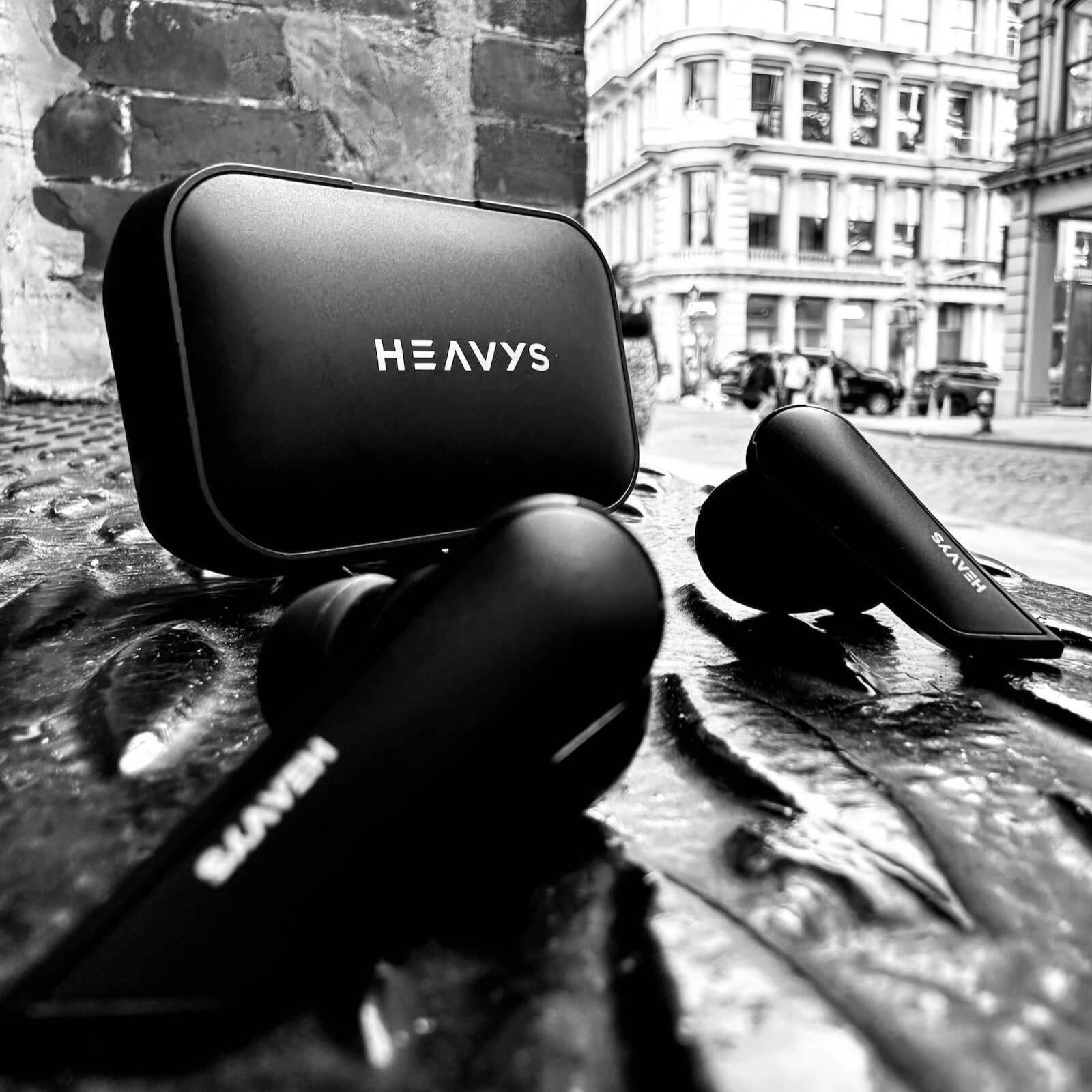HEAVYS WIRELESS EARBUDS