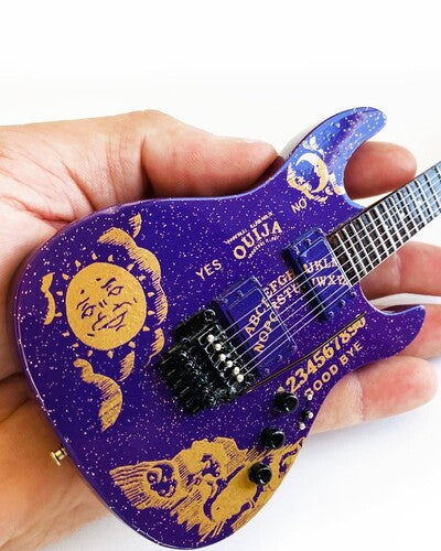 METALLICA - KIRK HAMMETT - OUIJA PURPLE SPARKLE MINI GUITAR